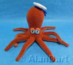 Octopus Sailor knitted toy